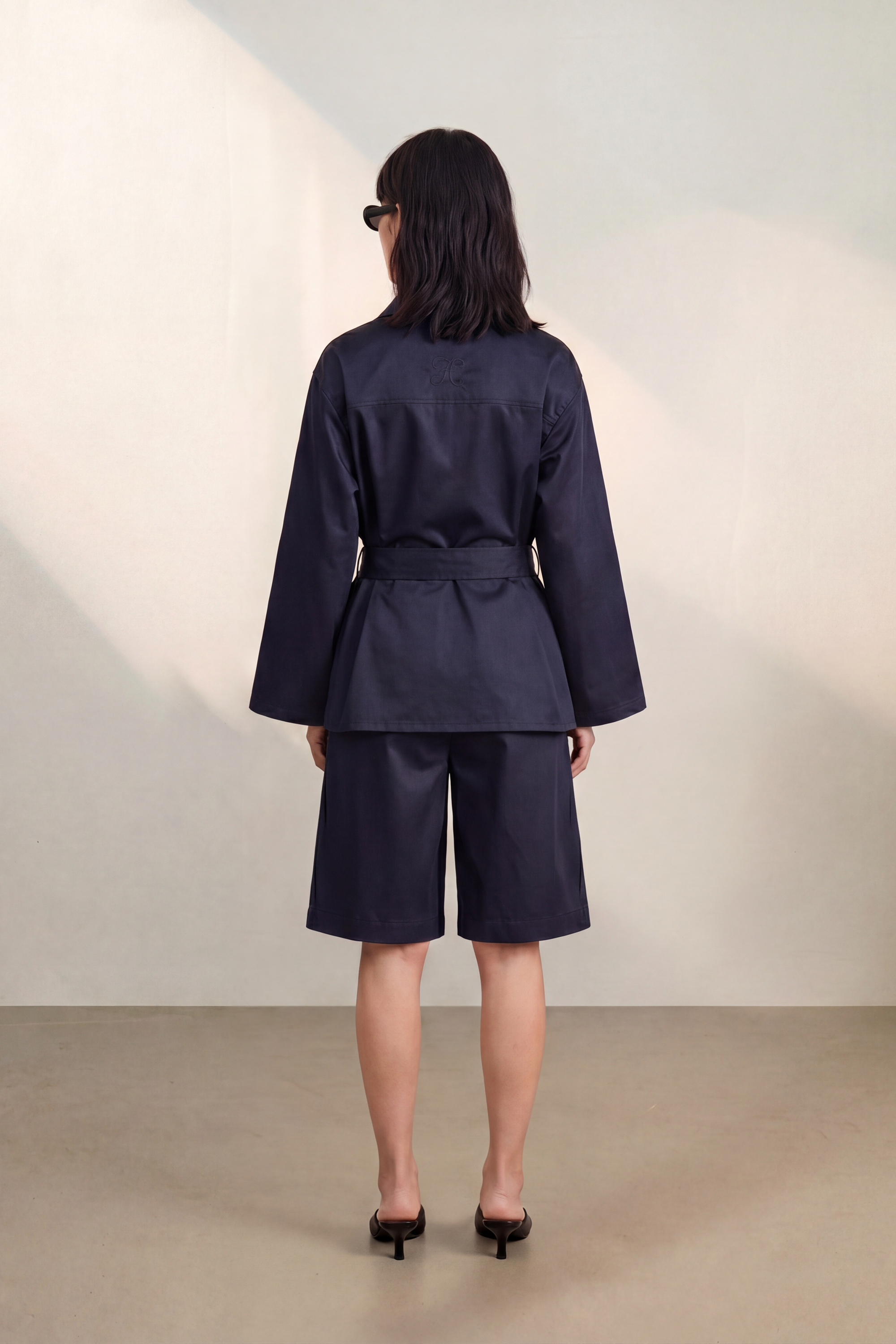 Atelier Taktil AT-Skylar Long Shorts Jeans & Pants 527 Deep Dark Navy